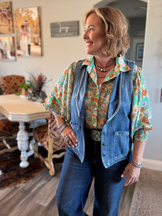 Sunday Social Vest