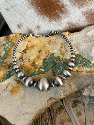 Graduated Sterling Pearl Bracelet: Stretch
