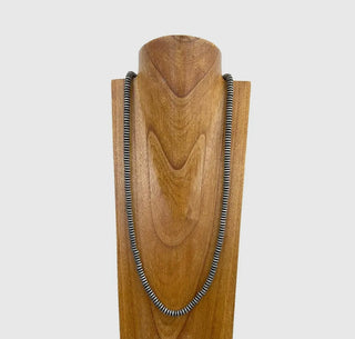 33
Inches 8mm Flat Silver Navajo
Pearl Beads Necklace
