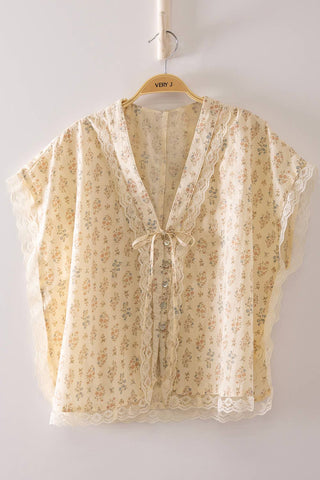 Romantic Floral Lace Tie Blouse